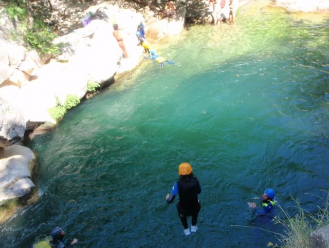 Saut canyoning